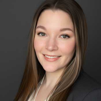 Hilary Vanhulle - Real Estate Broker